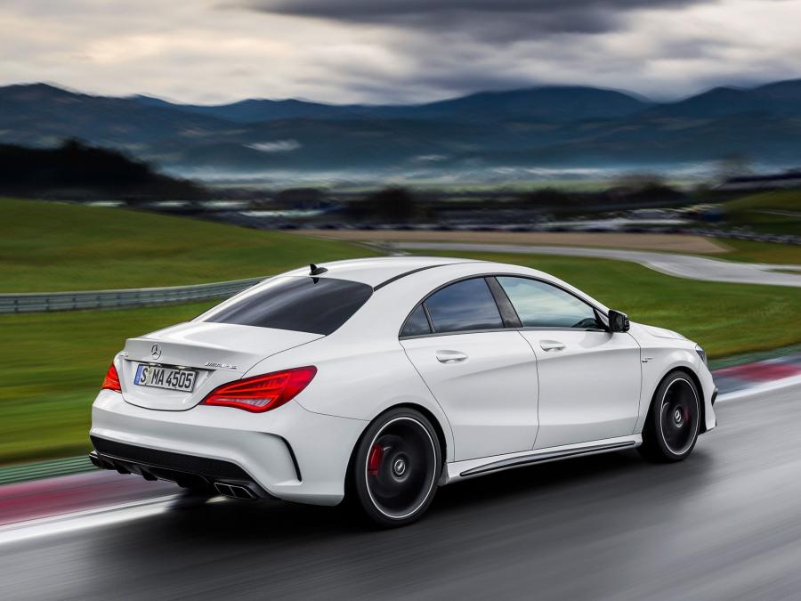  Mercedes-Benz CLA45 AMG 2013 года  (фото 12 из 22)